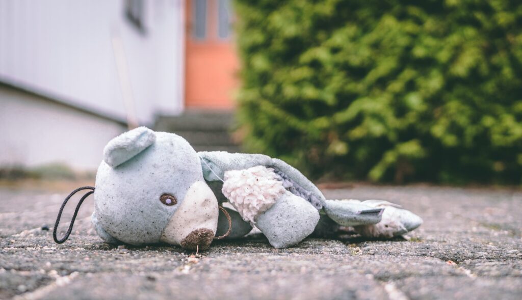 nounours posé au sol